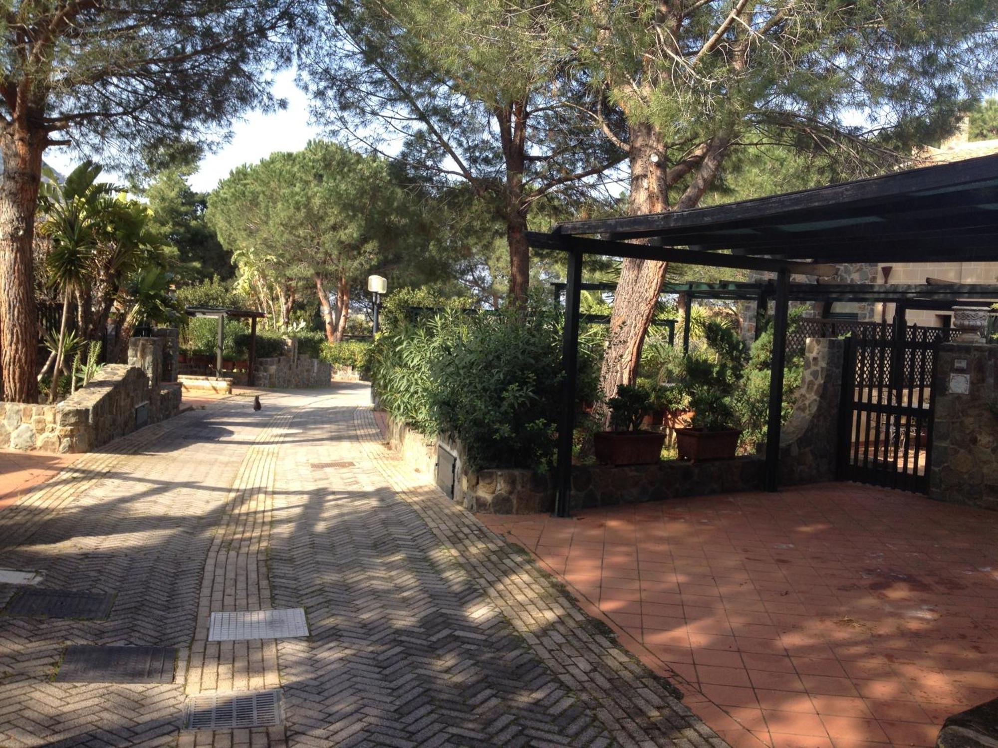 Villa Al Mare Baia Emiri Mazzaforno Cefalù Eksteriør billede